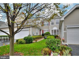 126 Coburn Rd, Pennington, NJ 08534