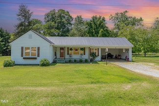 80 Lewis Moody Rd, Bear Creek, NC 27207