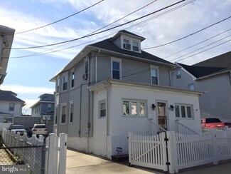 23 S 33rd St, Camden, NJ 08105