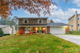 6501 Franklin Ave, Windsor Heights, IA 50324