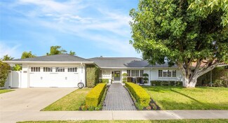 2006 Commodore Rd, Newport Beach, CA 92660