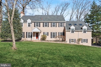 1545 Tanglewood Dr, West Chester, PA 19380