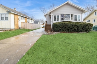 229 S Villa Ave, Elmhurst, IL 60126