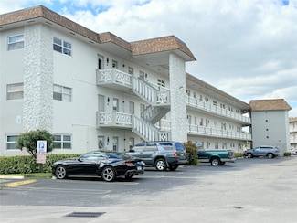 5171 W Oakland Park Blvd Unit 312, Lauderdale Lakes, FL 33313
