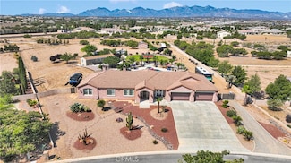 12075 Lamplighter Ln, Oak Hills, CA 92344