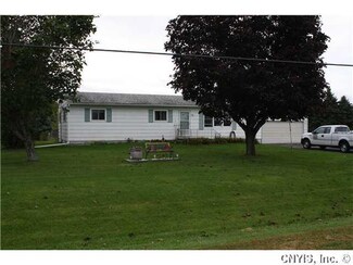 32886 Old Town Springs Rd, Chaumont, NY 13622