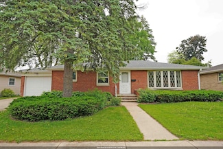 811 Spence St, Green Bay, WI 54304