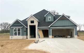 302 Jenna Ln, Gravette, AR 72736