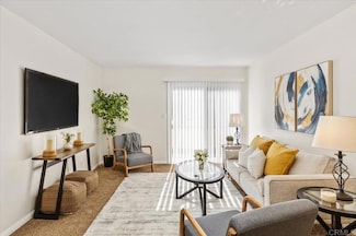 868 E Alvarado St Unit 27, Fallbrook, CA 92028