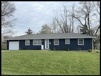 902 Meadow Ln, MacOn, MO 63552