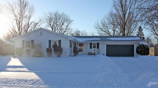 6718 Ashbrook Dr, Fort Wayne, IN 46835
