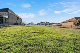 419 Breezeway Ct, Cedar Hill, TX 75104