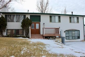 1050 Truman St, Rock Springs, WY 82901
