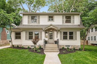 5804 Charlotte St, Kansas City, MO 64110