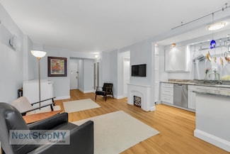 520 E 76th St Unit 1F, New York, NY 10021