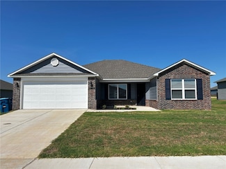 2809 Elliott St, Pea Ridge, AR 72751