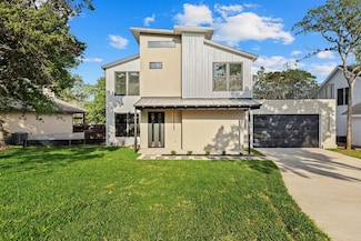 206 Ulupau Cir, Bastrop, TX 78602