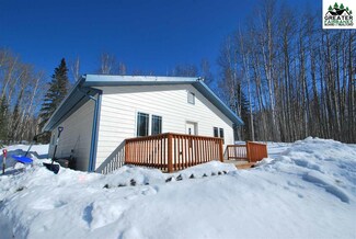 1528 Bluegrass Dr, Fairbanks, AK 99709