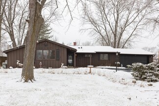 8720 W 164th St, Orland Park, IL 60462