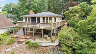 6381 Lakeview Dr, Buford, GA 30518