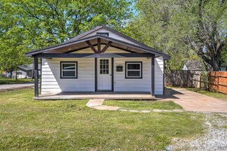 2030 N Erie Ave, Tulsa, OK 74115