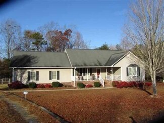 151 Pea Ridge Hwy, Jonesville, SC 29353