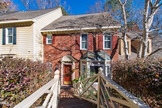 6840 Gloucester Rd, Raleigh, NC 27612