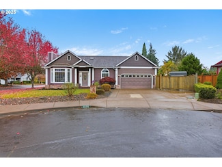 4635 Spring Meadow Ave, Eugene, OR 97404