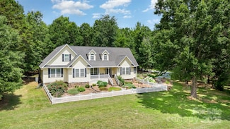 2159 Quiet Cove Ln, Stanfield, NC 28163