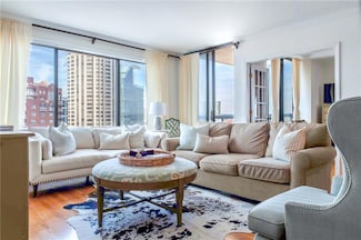 3481 Lakeside Dr NE Unit 2207, Atlanta, GA 30326
