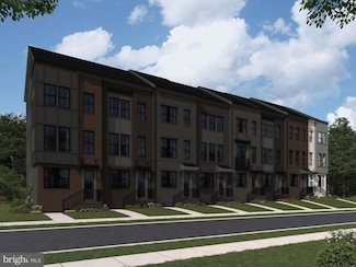 2664 River Birch Rd, Herndon, VA 20171