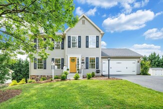5018 S Gala Dr, Roanoke, VA 24019