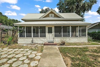 315 Palm Ave, Eustis, FL 32726