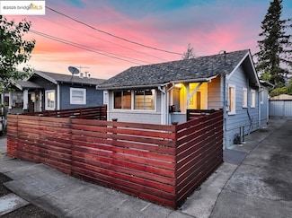 3818 Suter St, Oakland, CA 94619