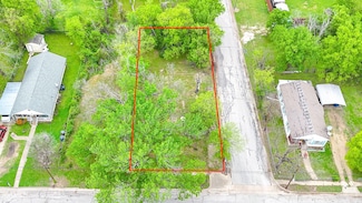 1218 G W Jackson Ave, Corsicana, TX 75110