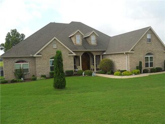 1701 Elm Springs Rd, Elm Springs, AR 72762