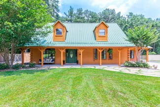 1228 W Wildwood Dr, Kountze, TX 77625