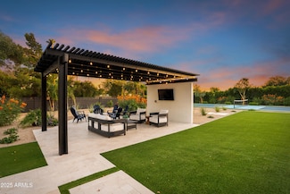 8001 E Voltaire Ave, Scottsdale, AZ 85260