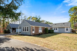 27A Medford Rd Unit 61, Whiting, NJ 08759