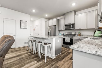 6594 Genevieve Trail, South, MN 55016