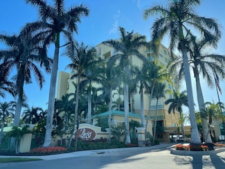 1079 Bald Eagle Dr Unit N-302, Marco Island, FL 34145