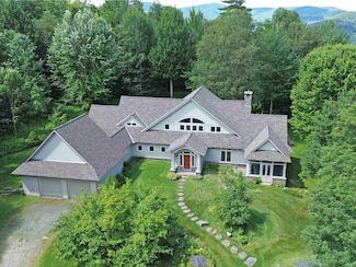 19 Fuller Farm Rd, Warren, VT 05674
