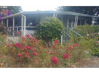 16108 Kings Way, Brookings, OR 97415