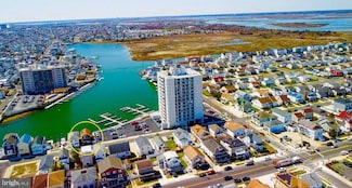 214 N Derby Ave, Ventnor City, NJ 08406