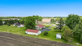 701 W Oregon St, Polo, IL 61064