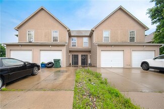217 N 6th Terrace, Louisburg, KS 66053