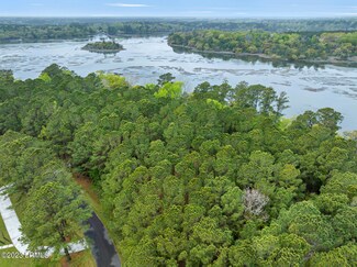 2711 Knowles Island Rd, Ridgeland, SC 29936