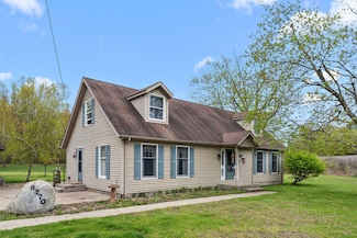 8770 W East Rd, Three Oaks, MI 49128