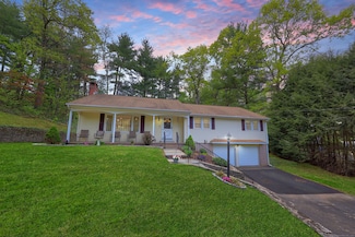 108 Fox Den Rd, Bristol, CT 06010