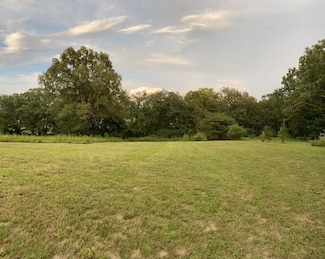1541 Old Schoolhouse Rd, Nunnelly, TN 37137